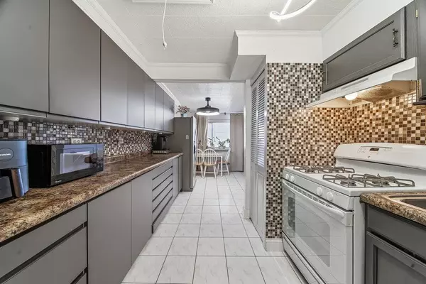 16030 Saint Louis AVE, Markham, IL 60428