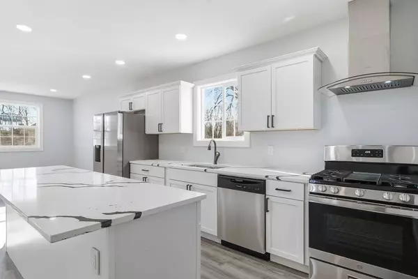 2112 Market ST, Blue Island, IL 60406