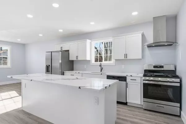 2112 Market ST, Blue Island, IL 60406