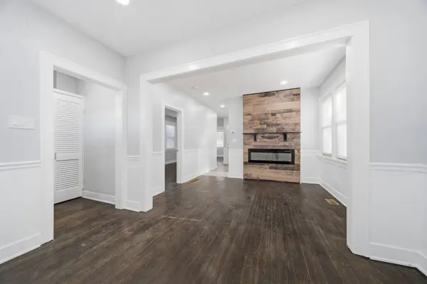 Calumet Park, IL 60827