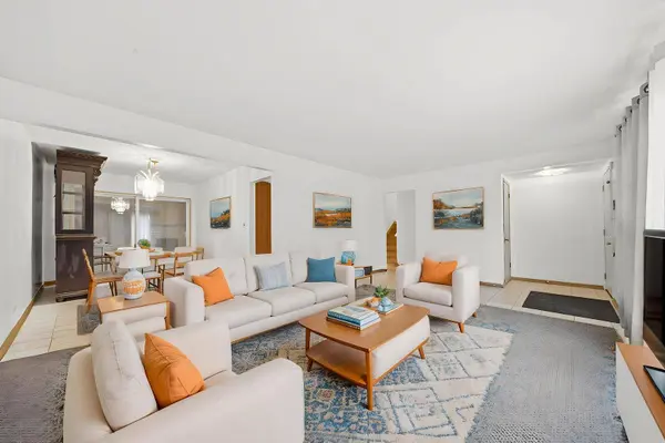 452 E 167th ST, South Holland, IL 60473