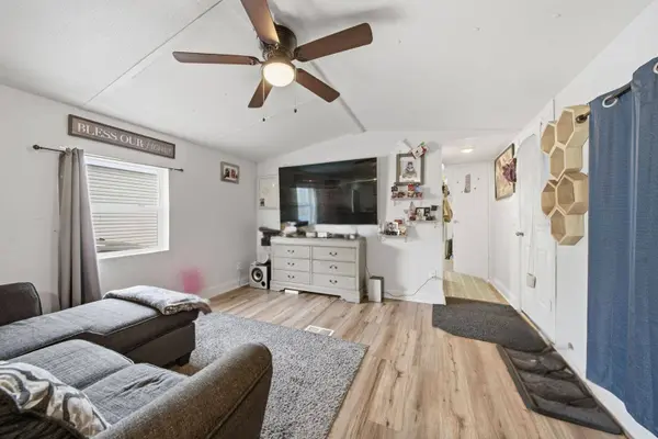 14139 S Western AVE #325, Dixmoor, IL 60426