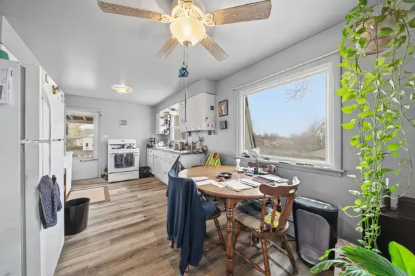 12815 Clinton ST, Blue Island, IL 60406