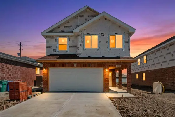 15239 7th AVE, Harvey, IL 60426