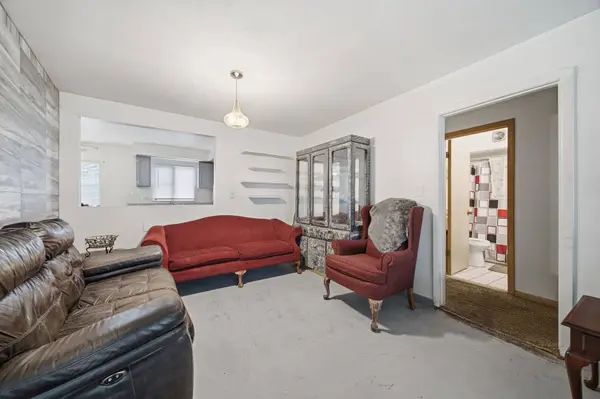 10340 S Pulaski RD #103, Oak Lawn, IL 60453