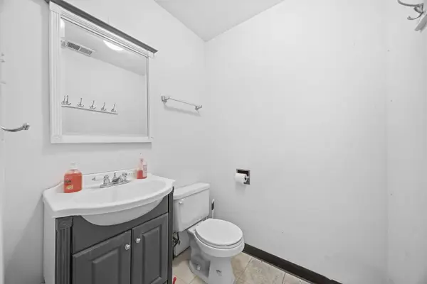 10708 S Western AVE, Chicago, IL 60643