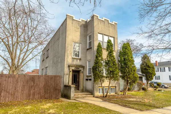 12353 Maple AVE #2, Blue Island, IL 60406