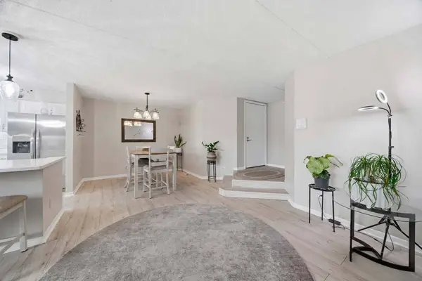 15706 Orlan Brook DR #156, Orland Park, IL 60462