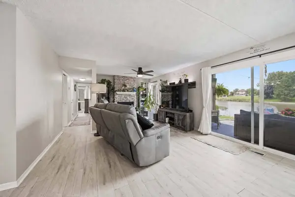 15706 Orlan Brook DR #156, Orland Park, IL 60462