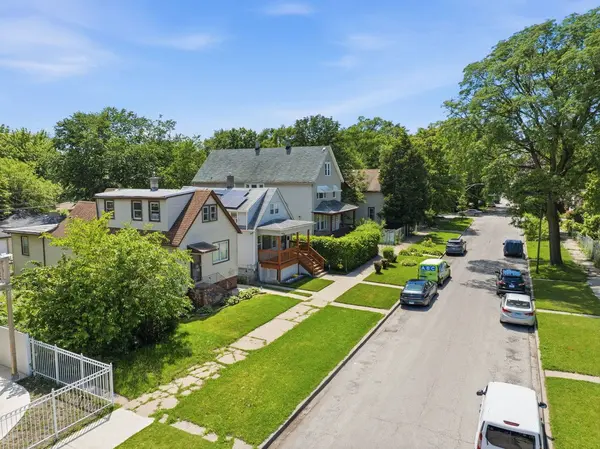 305 W 117th ST, Chicago, IL 60628