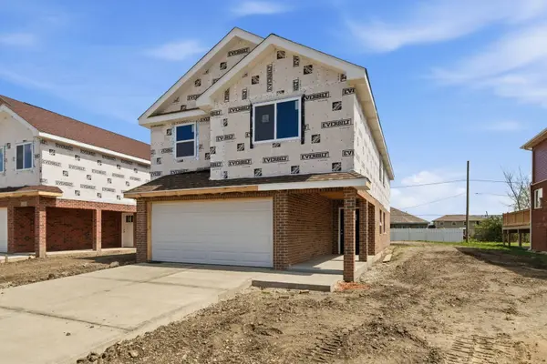 15241 7th AVE, Phoenix, IL 60426