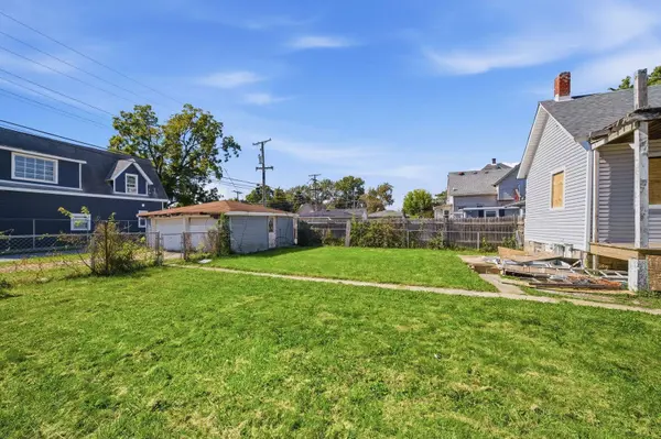 2837 Broadway ST, Blue Island, IL 60406