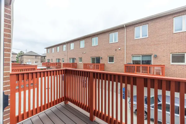 6844 W 65TH ST #2, Chicago, IL 60638