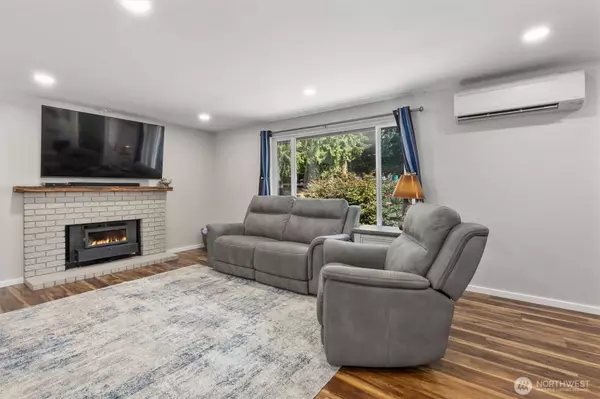 25606 Mountain DR, Arlington, WA 98223