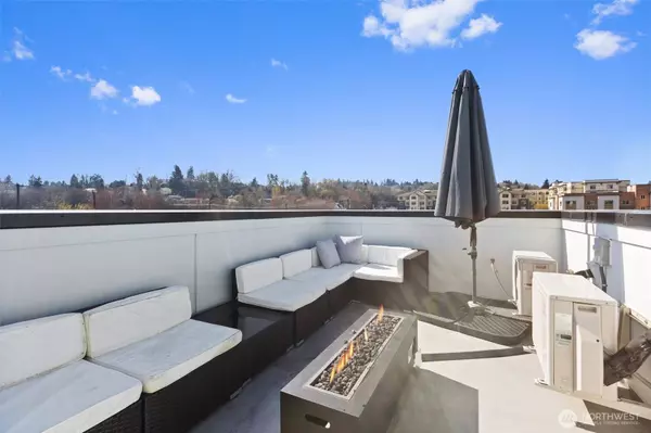 3638 36th AVE S #D, Seattle, WA 98144