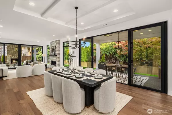 13988 SE 5th ST, Bellevue, WA 98005