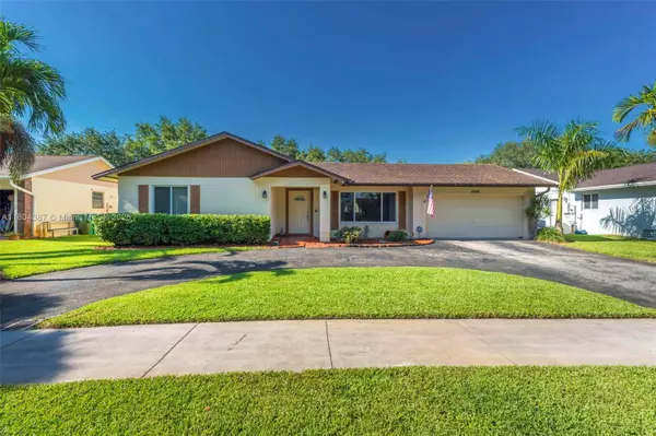 11906 SW 59th Ct, Cooper City, FL 33330