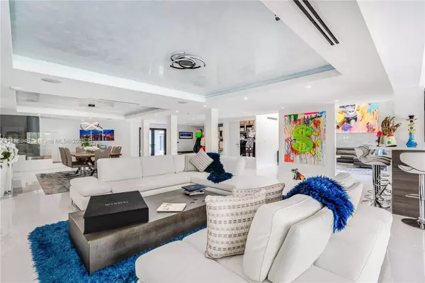 11531 SW 93rd St, Miami, FL 33176