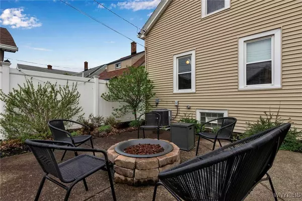 108 Washington AVE, Buffalo, NY 14217
