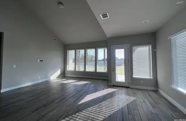 334 Sugarcane, New Braunfels, TX 78132
