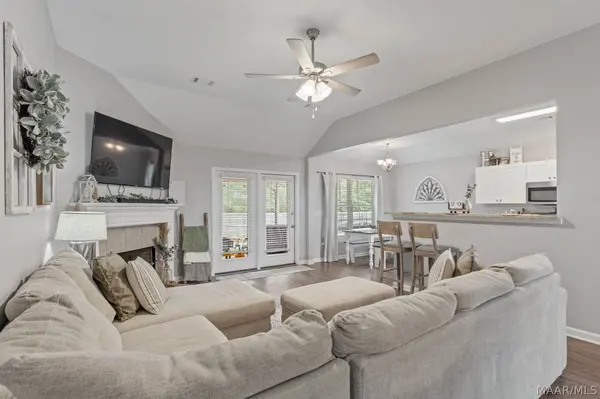 161 Hideaway LN, Wetumpka, AL 36092