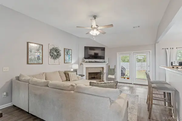 161 Hideaway LN, Wetumpka, AL 36092