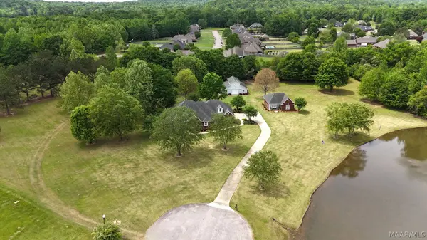 2314 Wynoaks DR, Prattville, AL 36067
