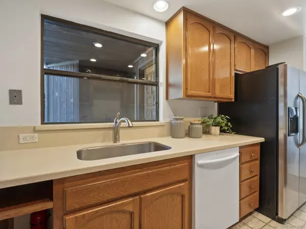 616 W Lewis St, San Diego, CA 92103