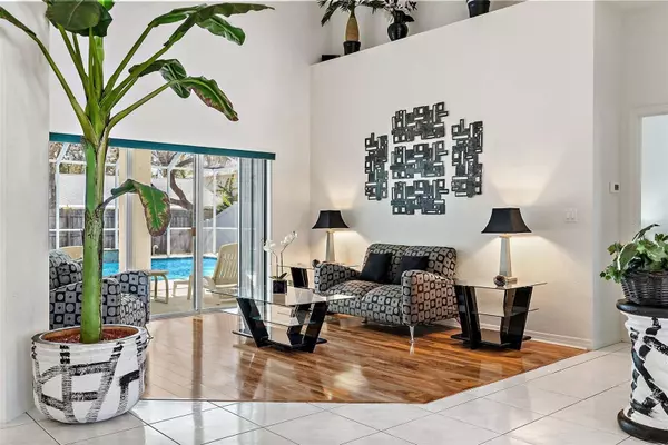 13166 73RD AVE, Seminole, FL 33776