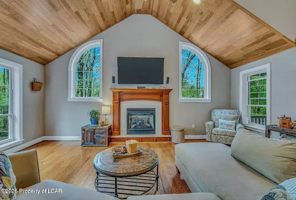 435 Lake Street, Dallas, PA 18612