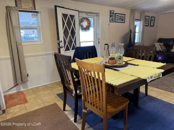 13 Glen Rock Road, Pittston Twp., PA 18640
