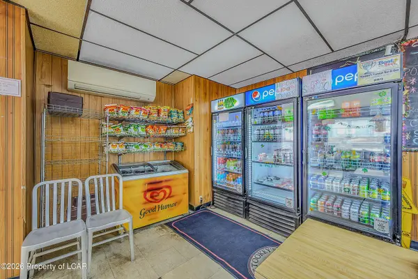 122 E Poplar Street, West Nanticoke, PA 18634