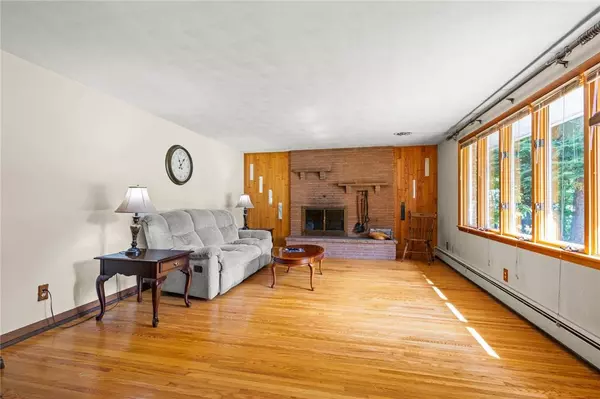 1534 Sandridge RD, Alden, NY 14004