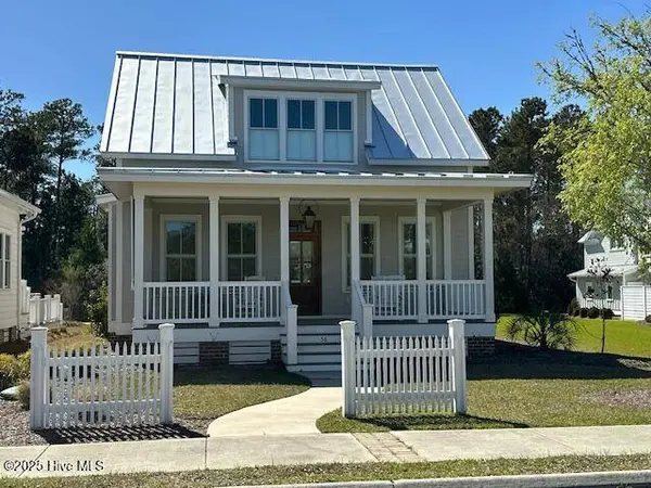 56 Boathouse RD, Oriental, NC 28571