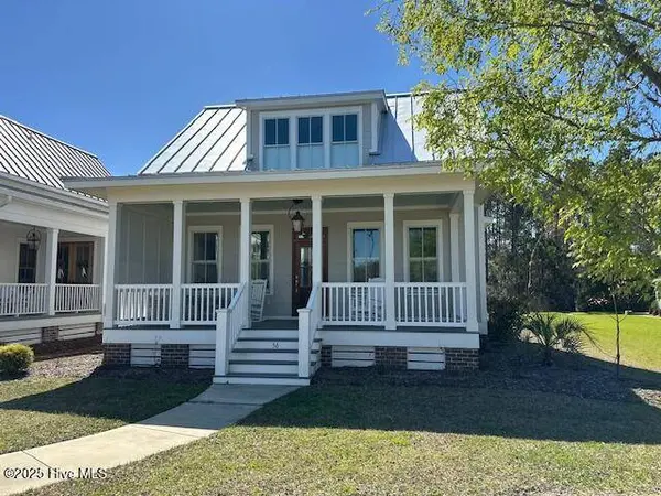 56 Boathouse RD, Oriental, NC 28571