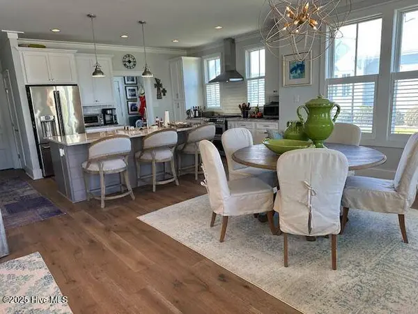 56 Boathouse RD, Oriental, NC 28571
