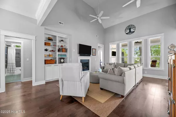 164 Cape Hatteras PT, Oriental, NC 28571