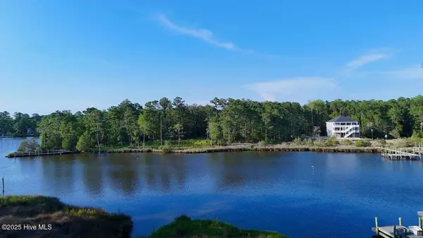 394 Bay Shores RD, Merritt, NC 28556