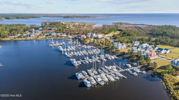 451 E Harborside RD #A35, Oriental, NC 28571