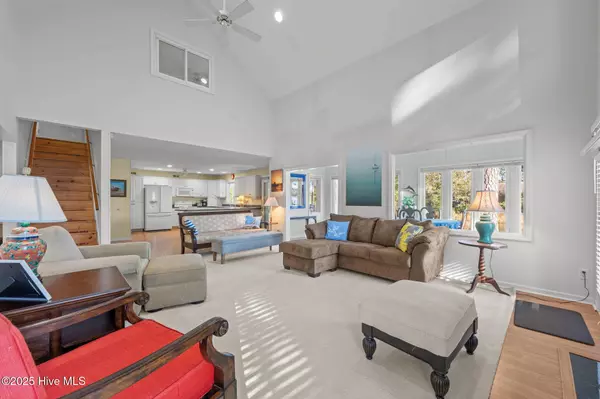 9339 Doris DR, Oriental, NC 28571