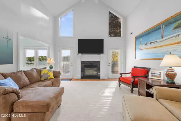 9339 Doris DR, Oriental, NC 28571