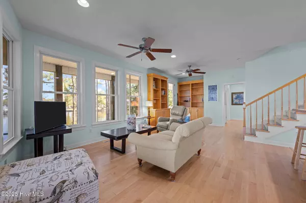 42 Lori LN, Oriental, NC 28571