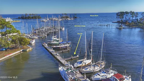 414 Whittaker Point RD #W-7, Oriental, NC 28571