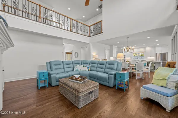 1202 Neuse DR, Oriental, NC 28571