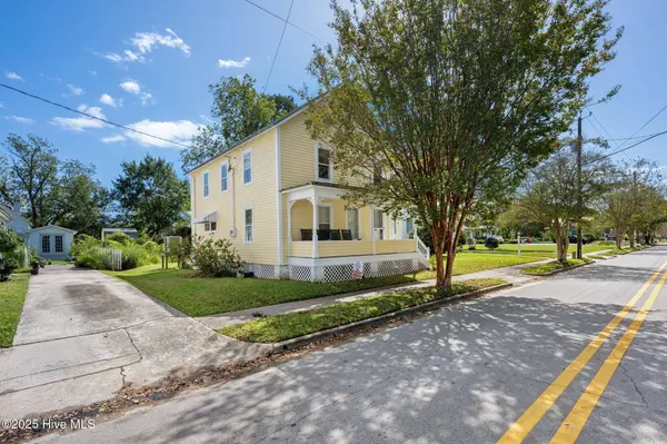 506 Broad ST, Oriental, NC 28571