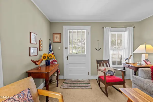 506 Broad ST, Oriental, NC 28571