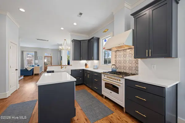 101 Oyster Point RD, Oriental, NC 28571