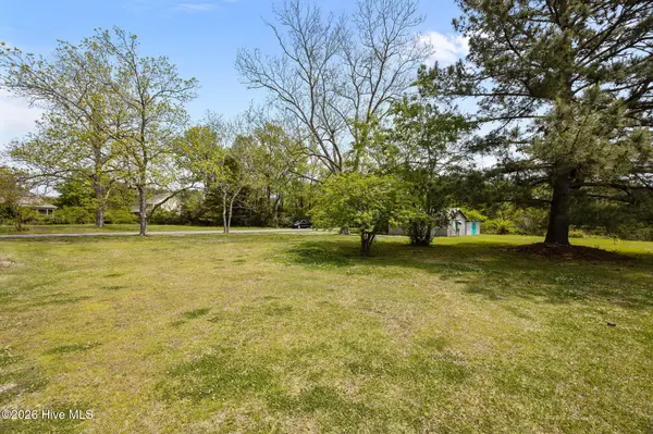 401 Neuse ST, Oriental, NC 28571