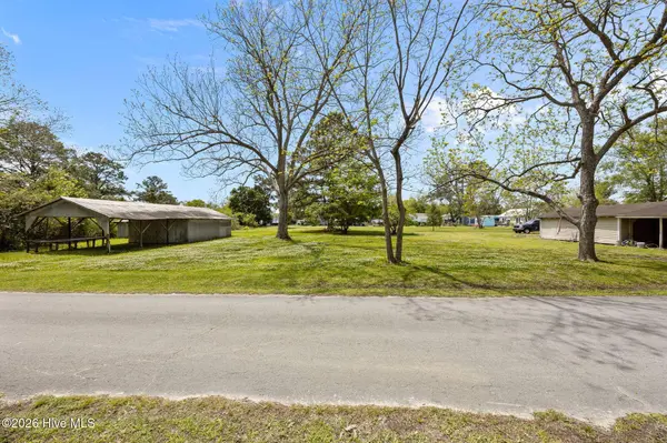 401 Neuse ST, Oriental, NC 28571