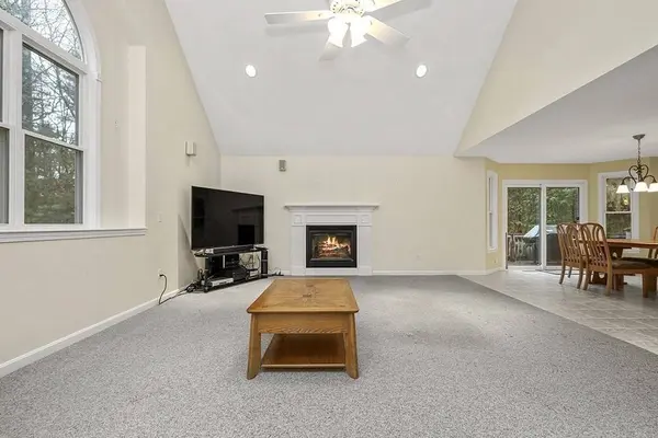 326 Mill St, Mansfield, MA 02048